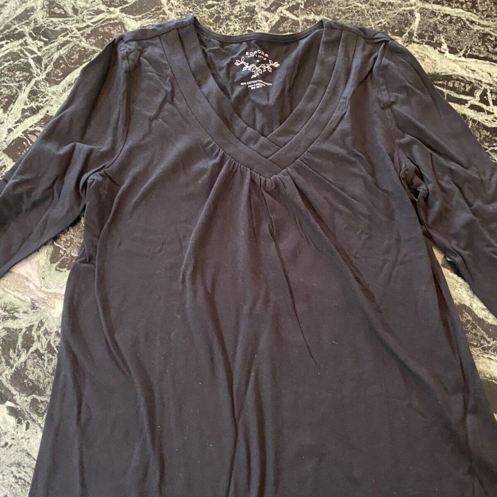 Sonoma women’s long sleeve t-shirt black NWT size S V-neck $24